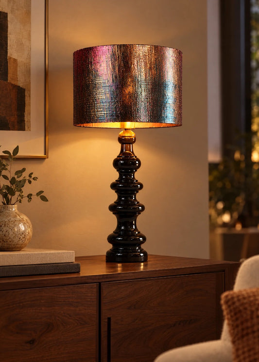 Mystic Shine Design Vıctory siyah ahşap abajur, mekânda kullanım