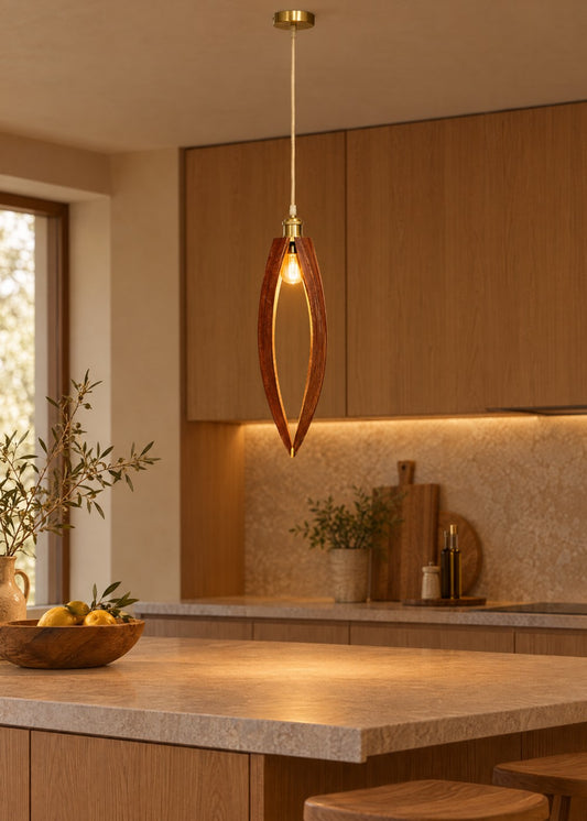 Artika Design palmiye kını sarkıt lamba, mutfak adası üzerinde yanarken